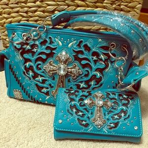 Beautiful Brand New Bag and Wallet/Clutch Set!